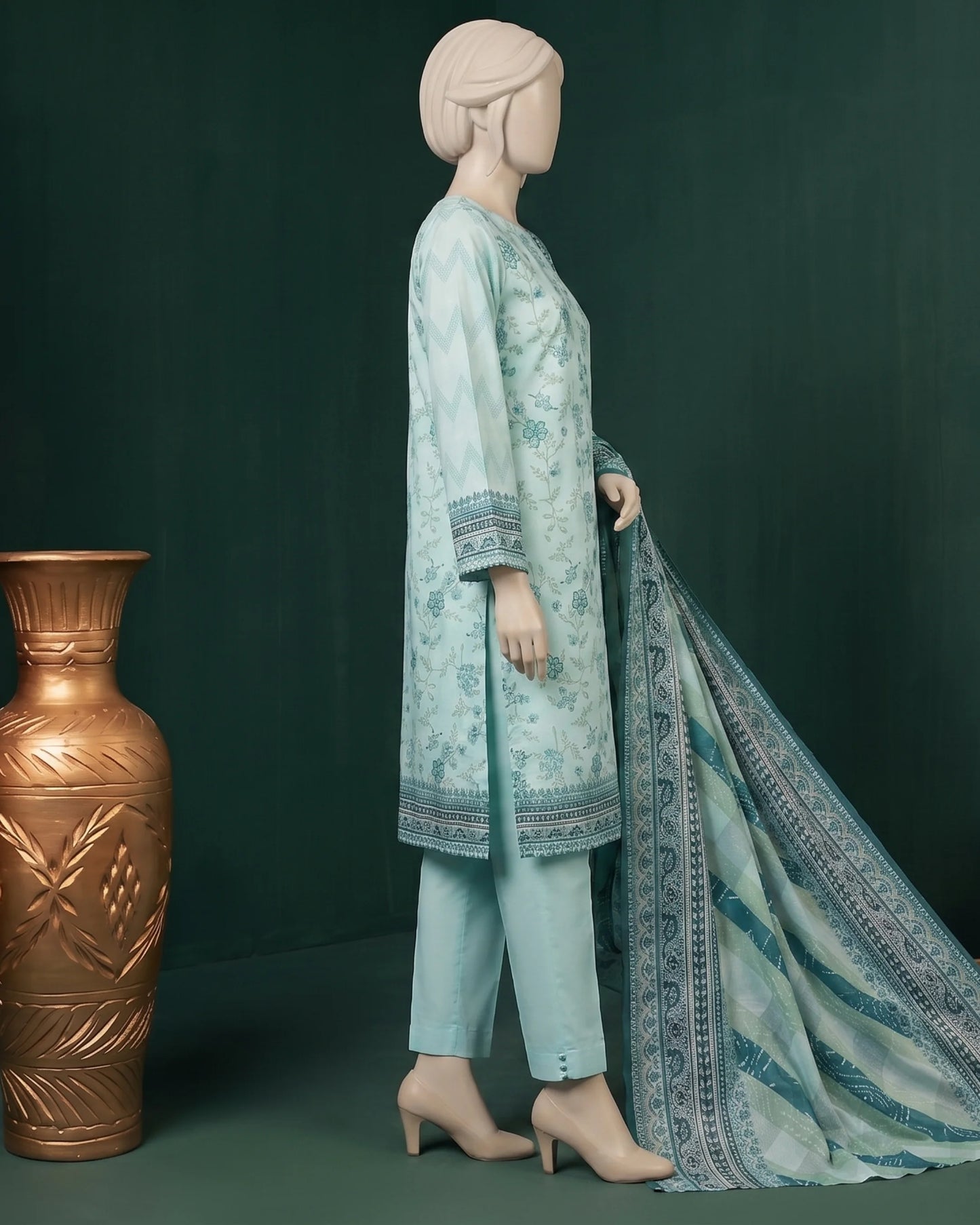 Unstitched 3-Piece Floral Printed Lawn Suit – Soft Aqua Blue & Emerald Green